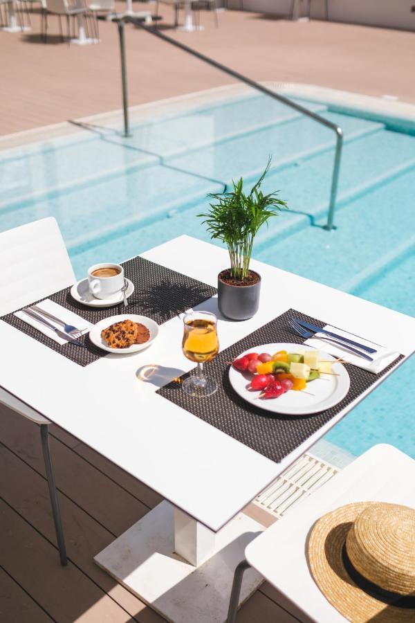 Welikehotel Triton Beach (Adults Only) Cala Ratjada  Exterior photo