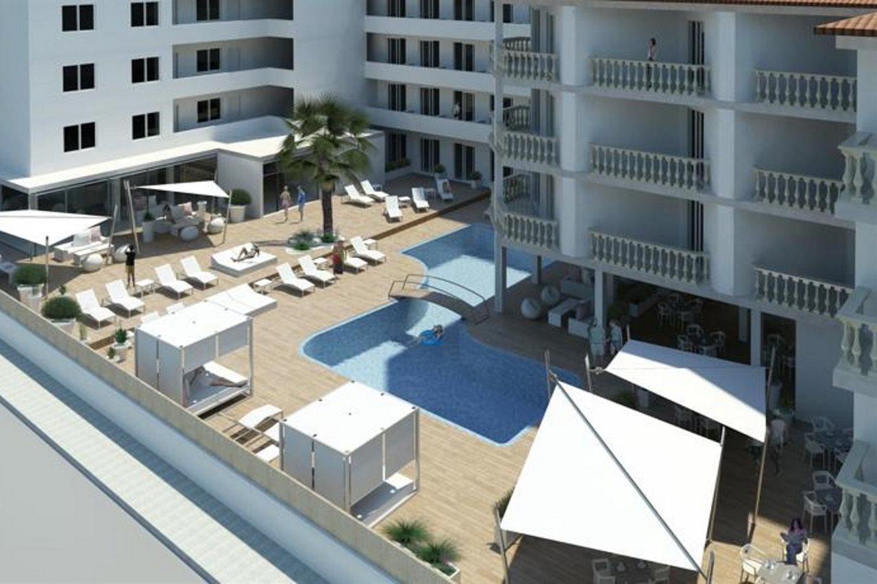 Welikehotel Triton Beach (Adults Only) Cala Ratjada  Exterior photo