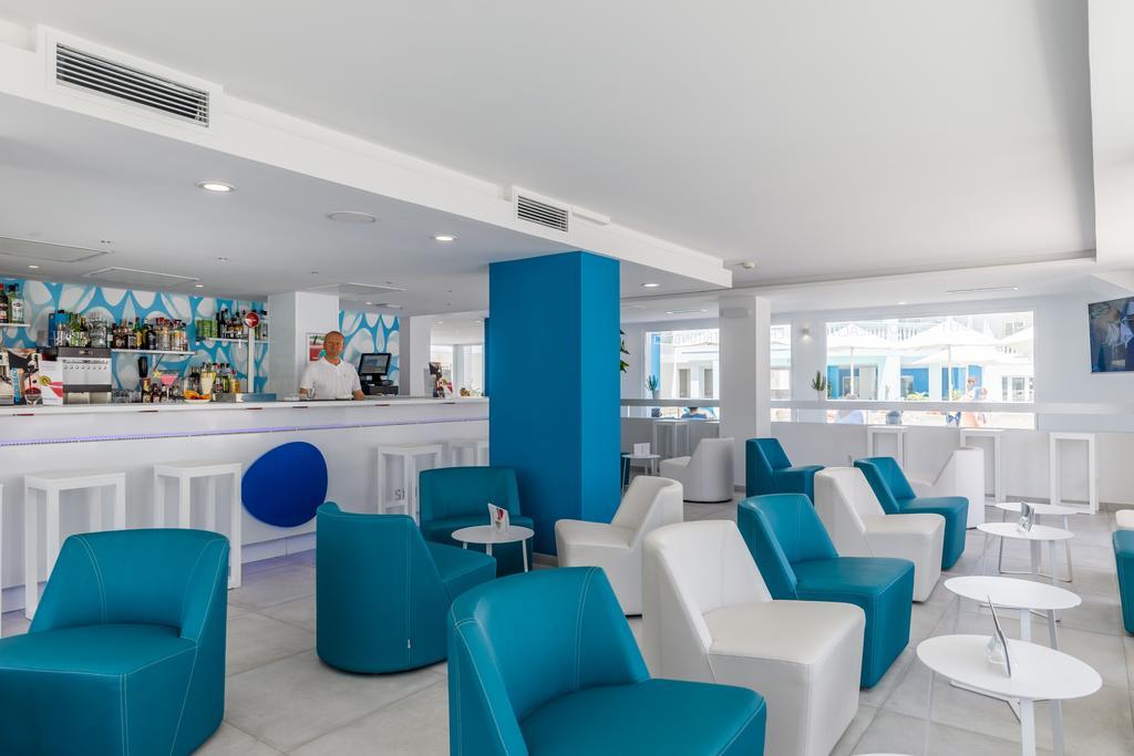 Welikehotel Triton Beach (Adults Only) Cala Ratjada  Exterior photo