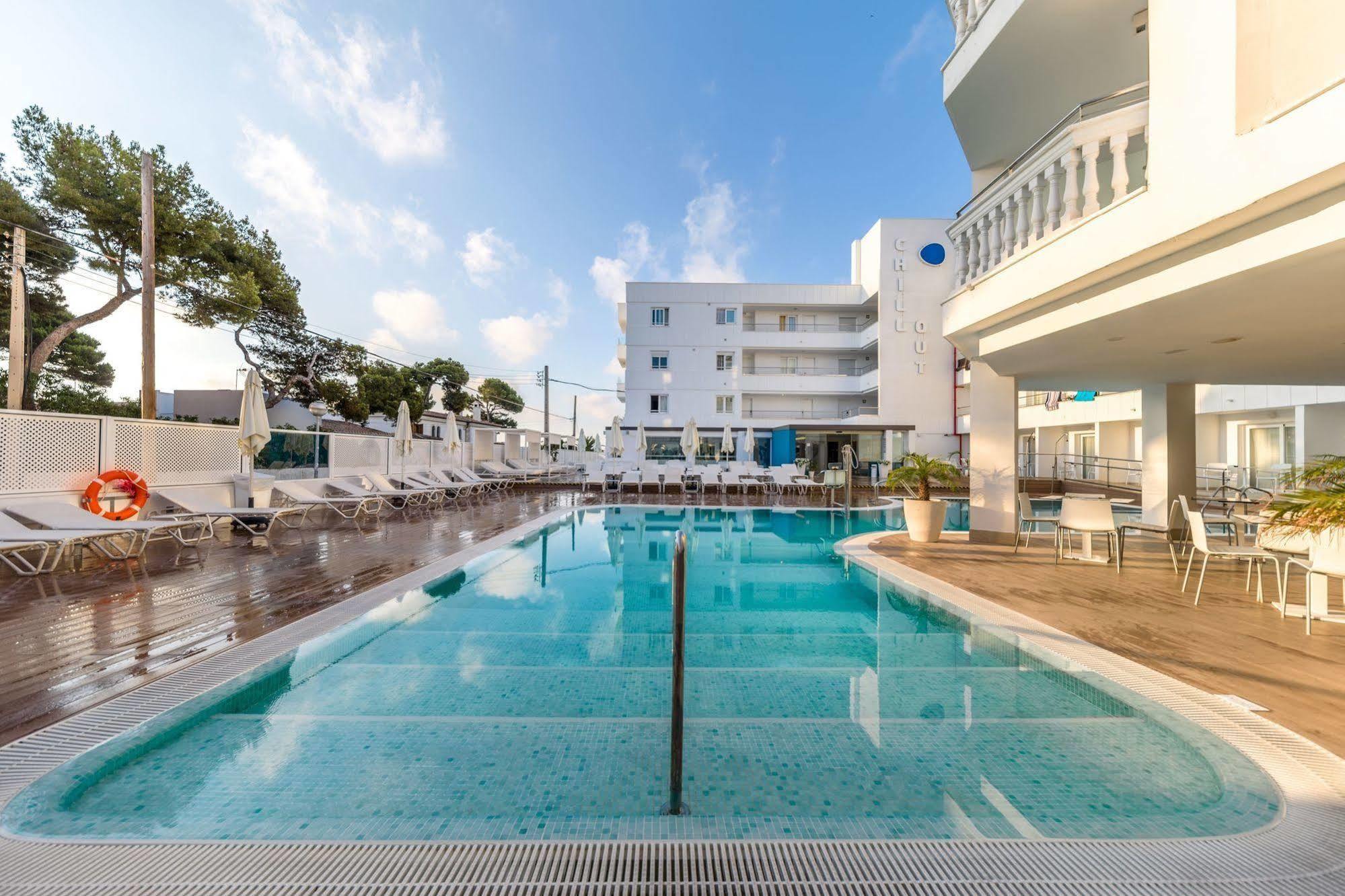 Welikehotel Triton Beach (Adults Only) Cala Ratjada  Exterior photo